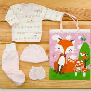 Pack recién nacido primera puesta para bebé en terciopelo modelo león rosa con gorro y manoplas a juego. Bolsa de regalo